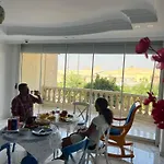 Virtue Pyramid View House For Females And Families Only